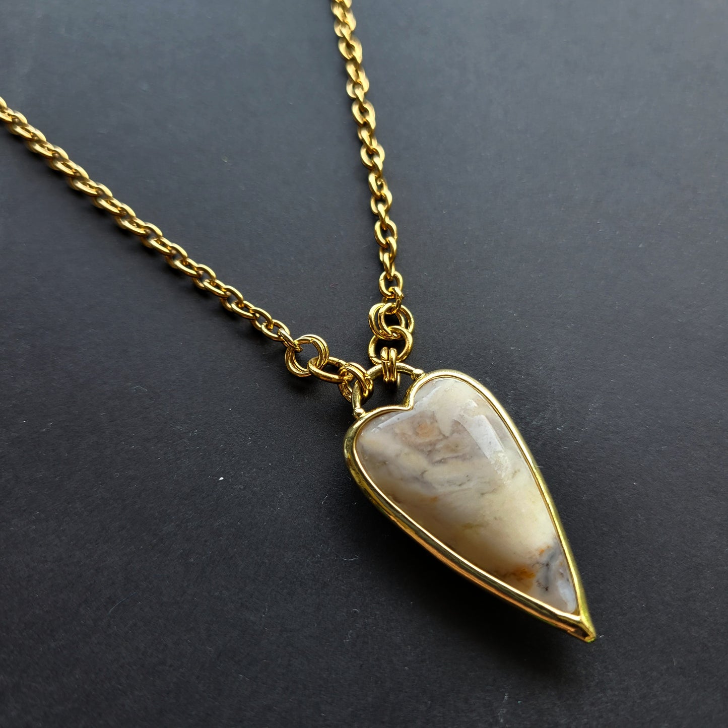 Collier d'Opale Grise