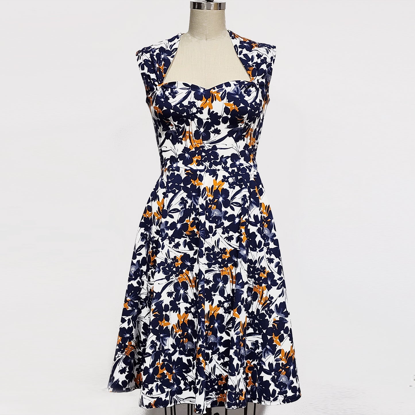 Robe Helga - Fleurie Marine et Blanc