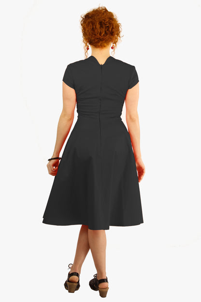Robe Magda - Bengaline Noire