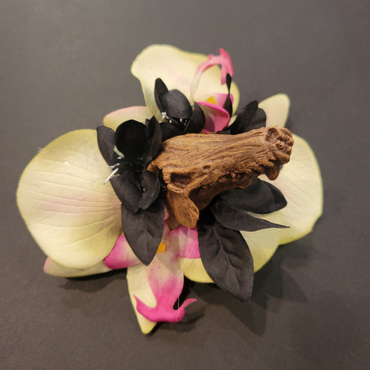 Fleur à cheveux crâne préhistorique