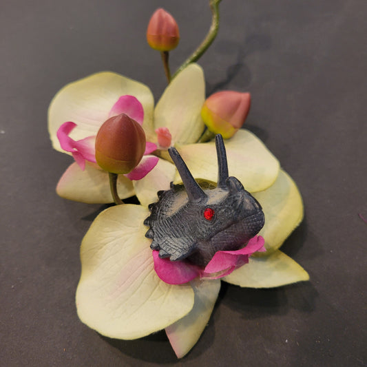 Fleur à cheveux Tricératops